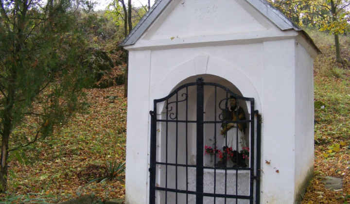 3. fotógaléria fotózás Zaujímavosti / Prameň a kaplnka Sv. Jána - foto
