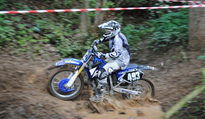 11. fotógaléria fotózás Motocross gulyásparti Debrődön 2012. június 10.