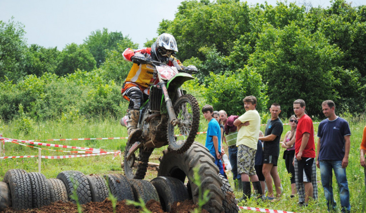 13. fotógaléria fotózás Motocross gulyásparti Debrődön 2012. június 10.
