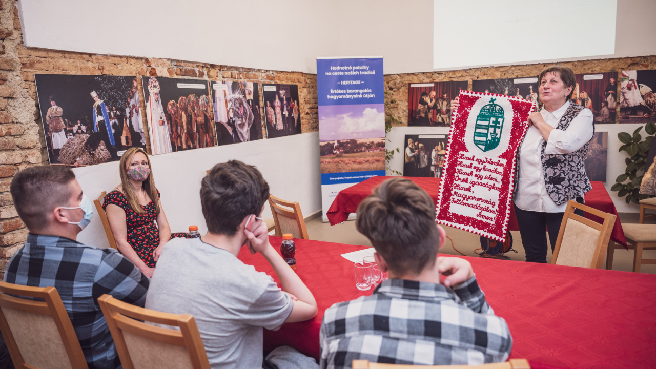 Fotografia fotogalérie HERITAGE– Értékes barangolás hagyományaink útján – Konferencia