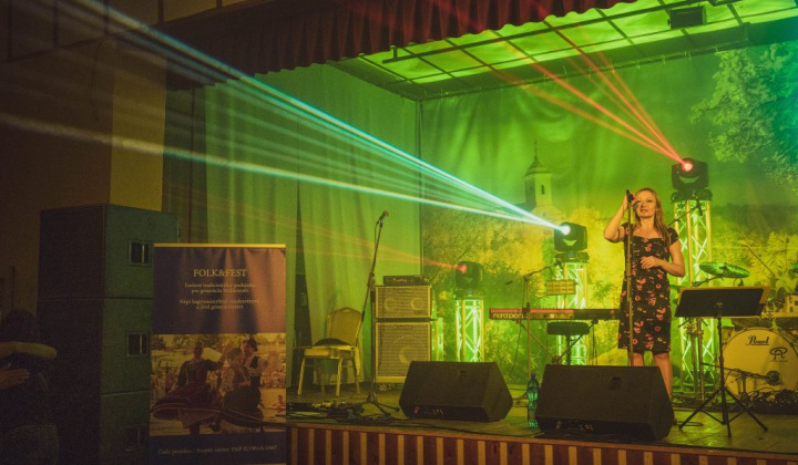 1. fotografia fotogalérie Ľudové tradicionálne podujatia pre generáciu budúcnosti FOLK&FEST Népi hagyományőrző rendezvények a jövő generációjáért 2021.06.04. Debraďske drozdy festival / Debrődi rigók fesztivál